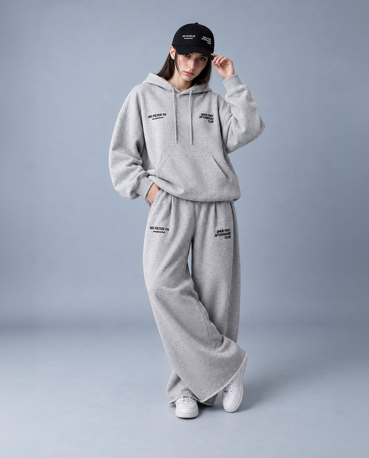 DOUBLE EMBROIDERY SWEAT FOOD